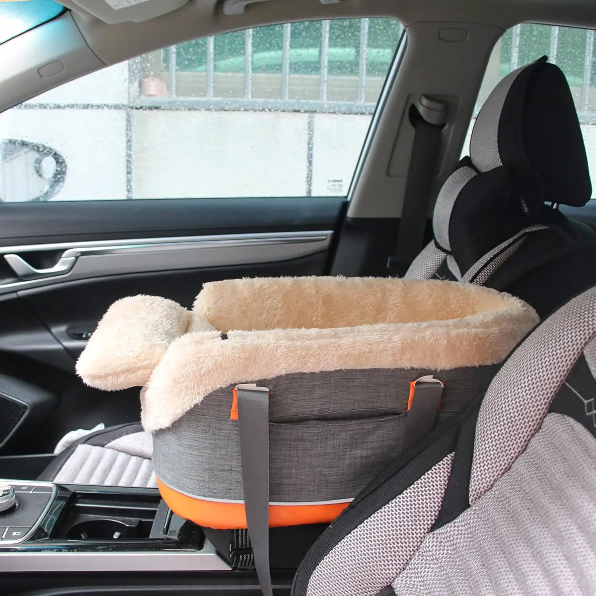 3-in-1 Oxford Poly Travel Pet Safety Seat - Versatile Carrier Bed for Small Breeds with Central Control and Armrest Mount, Secure Nest for Cats and Dogs